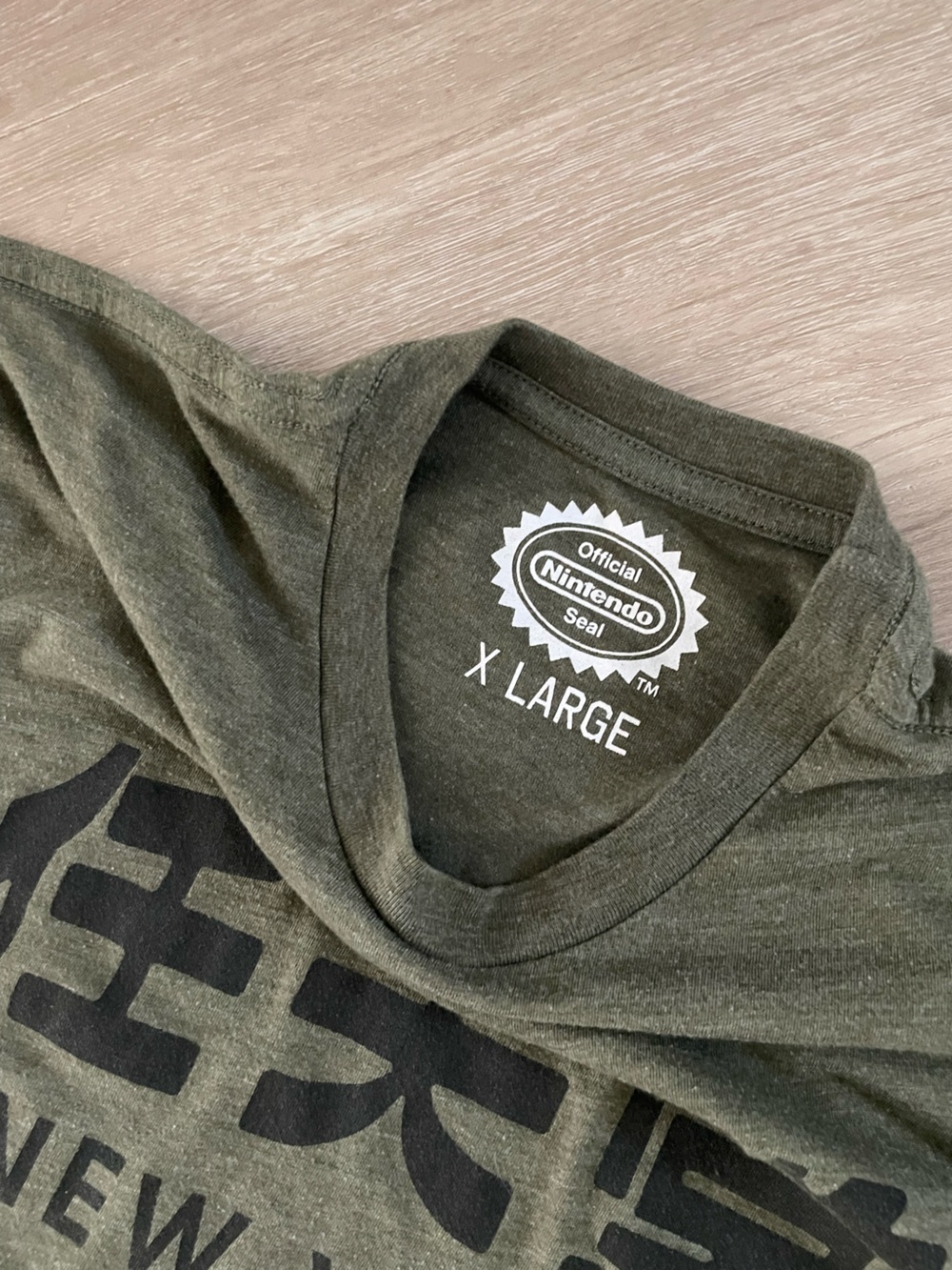 Nintendo New York Kanji Olive Green Tee Size XL - Picture 3 of 4